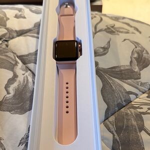 Apple Watch S 3 Gold with Pink Band